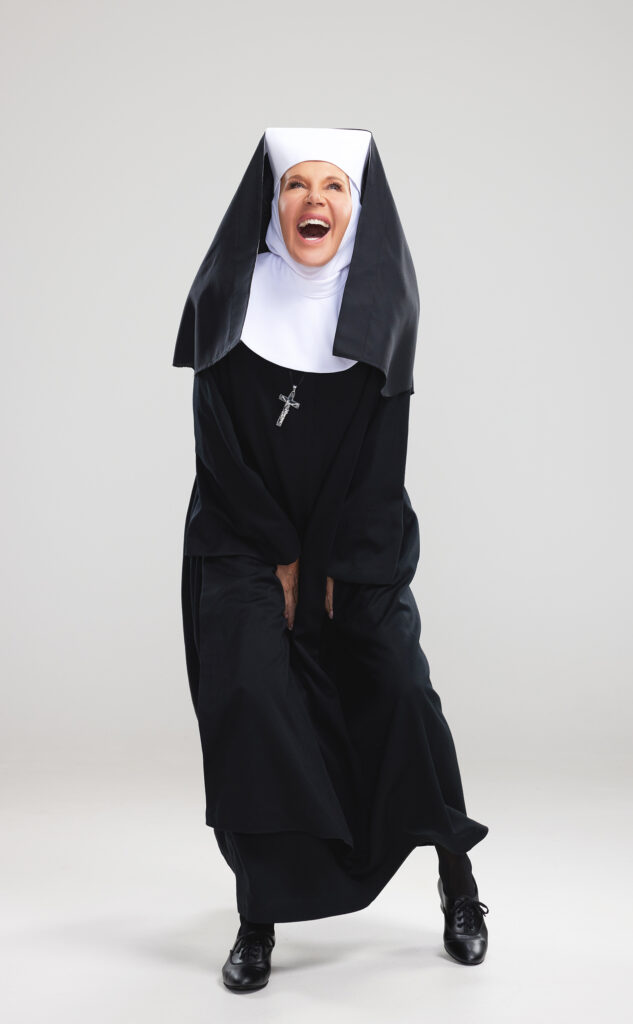 Rhonda Burchmore in Sister Act the Musical.Photo by Benny Capp